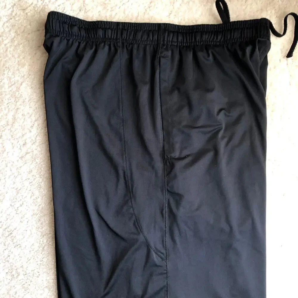 Devops Men's Black Loose-Fit Workout Gym Shorts with Pockets - Large